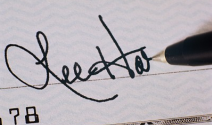 注冊香港公司跟內(nèi)地公司名字可以一樣嗎？